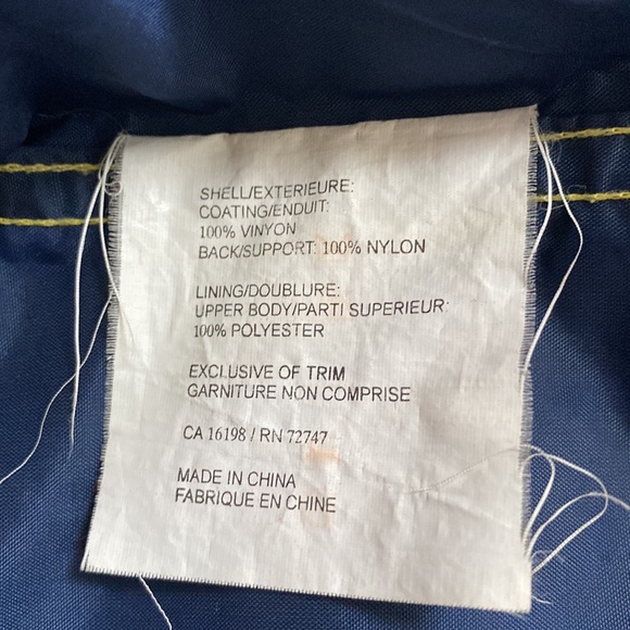 OshKosh Raincoat - Picture 9 of 10